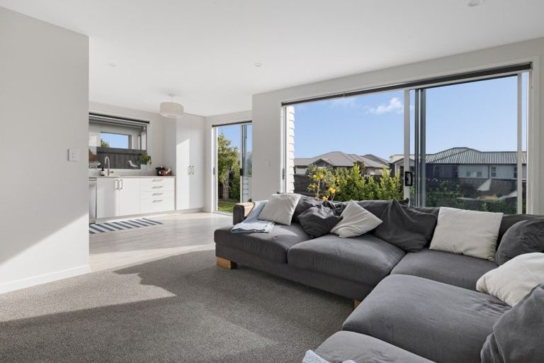 Photo of property in 21 Bale Close, Papamoa, 3118