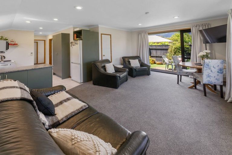 Photo of property in 5 Lucy Murcott Place, Stoke, Nelson, 7011