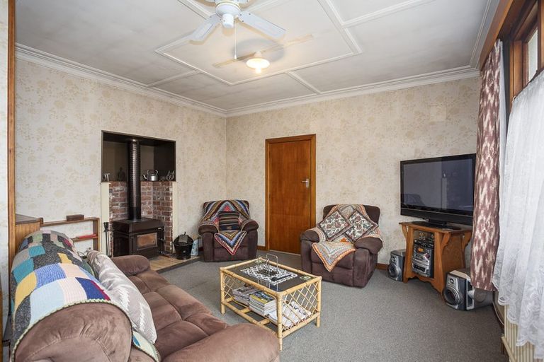 Photo of property in 153 Seaward Road, Edendale, 9825