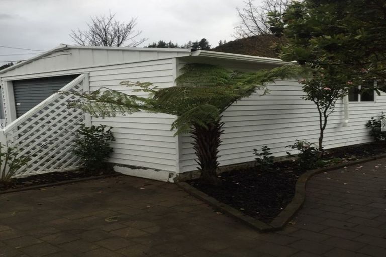 Photo of property in 71 Peel Place, Wainuiomata, Lower Hutt, 5014