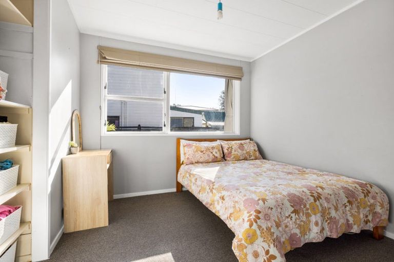 Photo of property in 10 Awanui Place, Welcome Bay, Tauranga, 3112