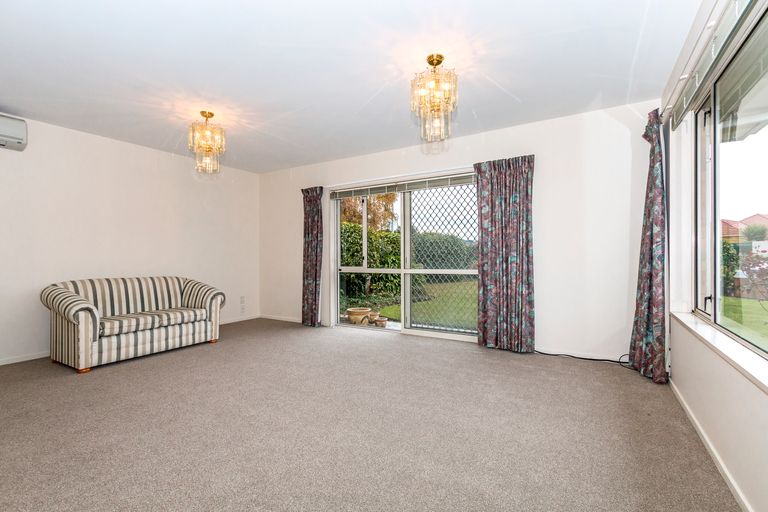 Photo of property in 1/449 Main South Road, Hornby, Christchurch, 8042