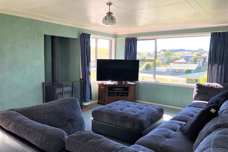 Photo of property in 71 Gormack Street, Balclutha, 9230