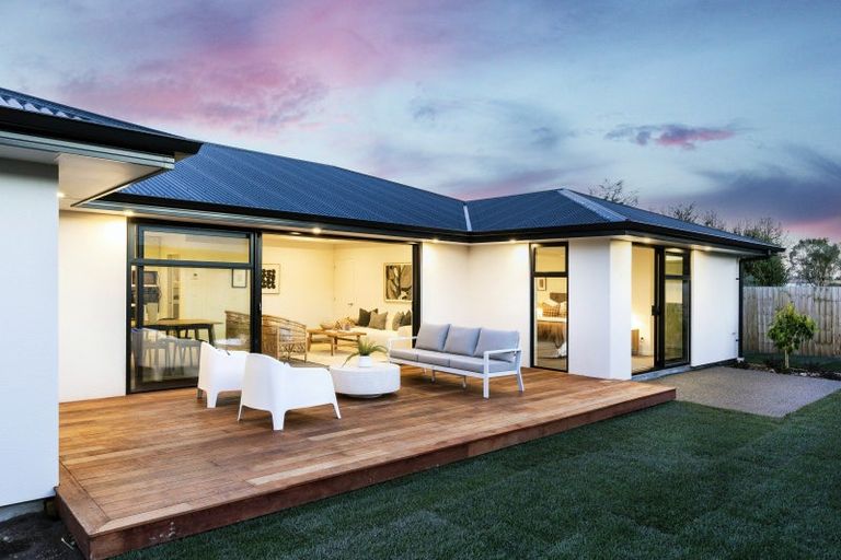 Photo of property in 58 Suffolk Drive, Kirwee, 7571