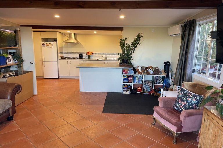 Photo of property in 323 Govan Wilson Road, Whangaripo, Warkworth, 0985