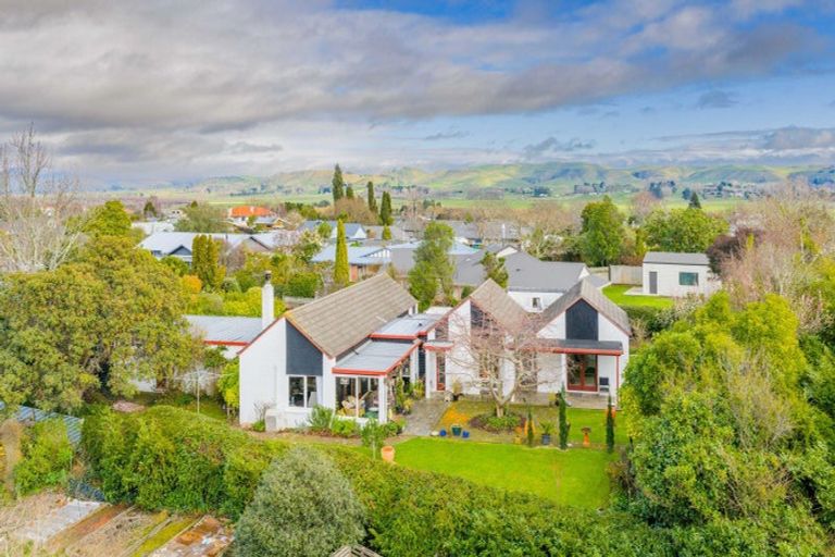 Photo of property in 8a Gaisford Terrace, Waipukurau, 4200