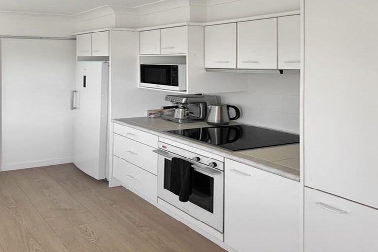 Photo of property in 123 Harper Road, Waimarama, Havelock North, 4294