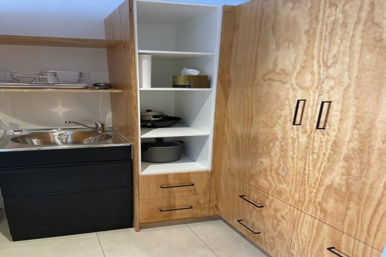 Photo of property in 58 Ferry Road, Days Bay, Lower Hutt, 5013