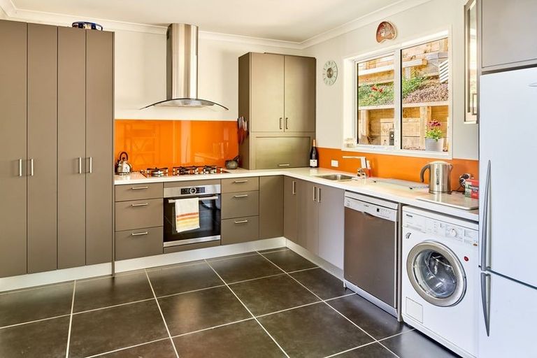 Photo of property in 61 Walter Road, Lowry Bay, Lower Hutt, 5013