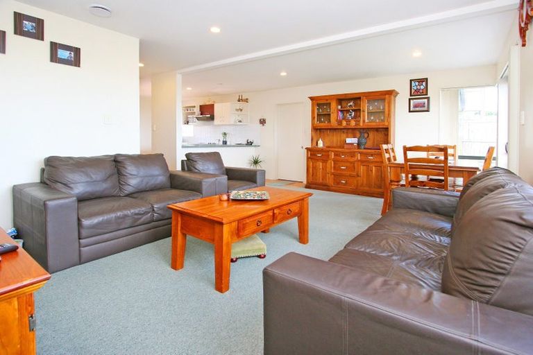 Photo of property in 25/45 Secoia Crescent, Mangere, Auckland, 2022