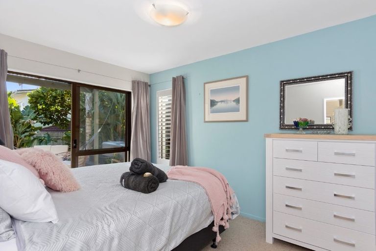 Photo of property in 1043b Papamoa Beach Road, Papamoa Beach, Papamoa, 3118