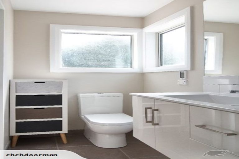 Photo of property in 4 Cleveland Street, Edgeware, Christchurch, 8013