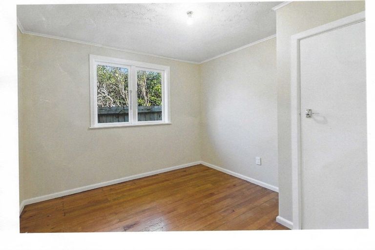 Photo of property in 30 Anaru Street, Raumati Beach, Paraparaumu, 5032