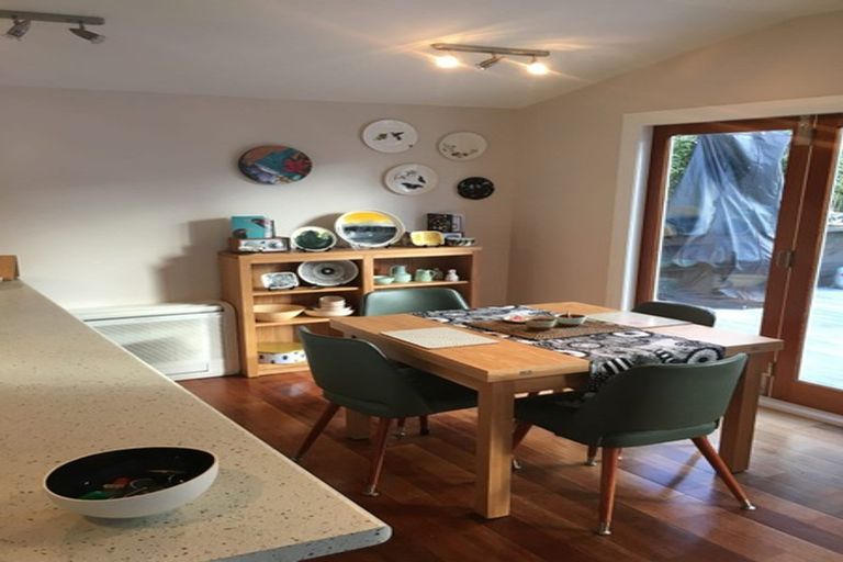 Photo of property in 75 Creswick Terrace, Northland, Wellington, 6012