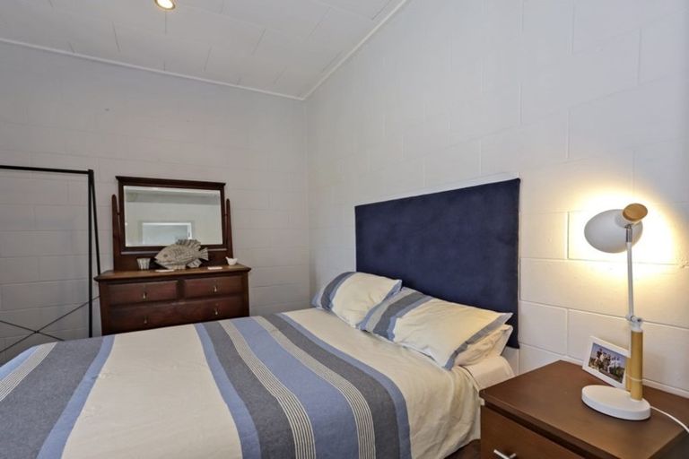 Photo of property in 6 Knox Place, Greerton, Tauranga, 3112