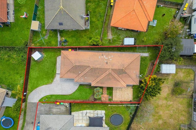 Photo of property in 12 Legacy Drive, Henderson, Auckland, 0612