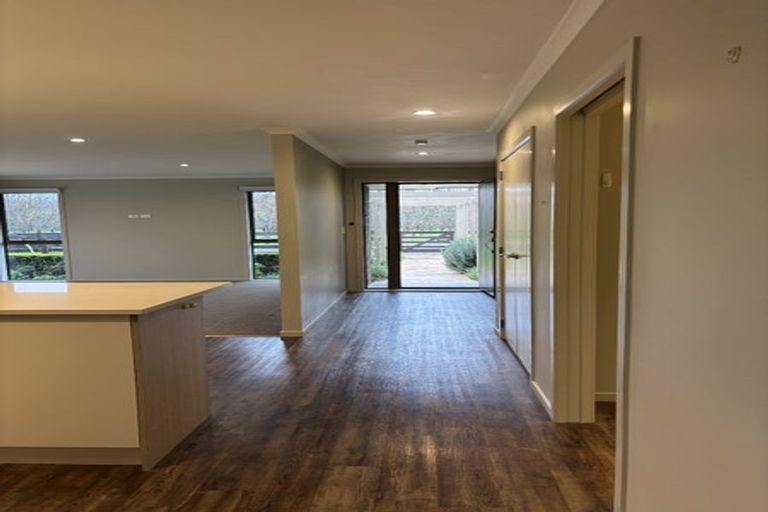 Photo of property in 106 Longwood Road East, South Featherston, Featherston, 5771