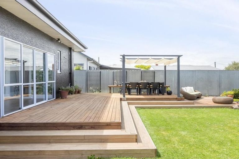 Photo of property in 1111a Heretaunga Street East, Parkvale, Hastings, 4122