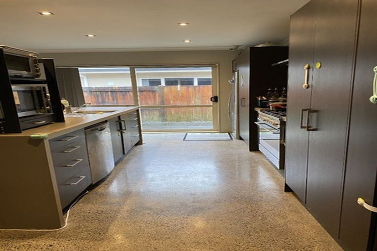 Photo of property in 84 Solomon Street, Brookfield, Tauranga, 3110