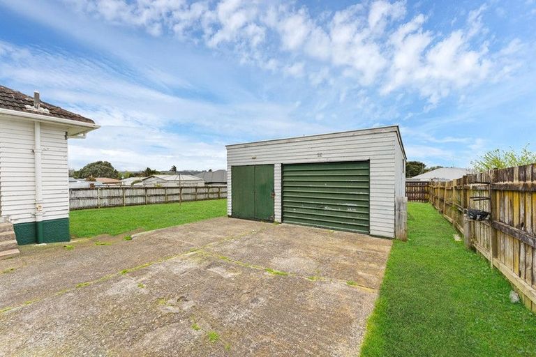 Photo of property in 13 Buckland Road, Tuakau, 2121