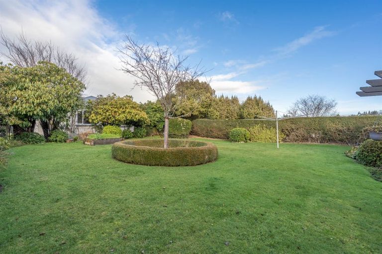 Photo of property in 24 Irving Street, Gore, 9710