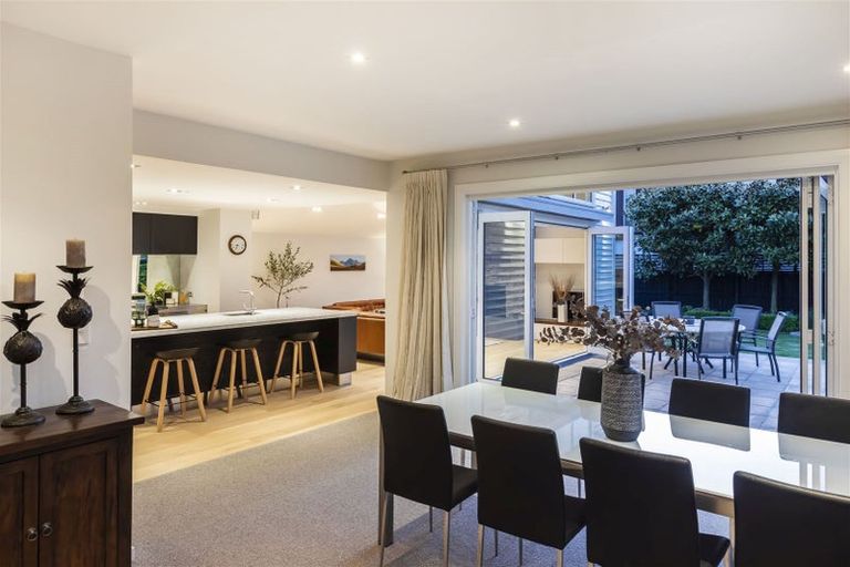 Photo of property in 43 Jacksons Road, Lyttelton, 8082