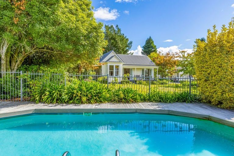 Photo of property in 2/334 White Road, Broadlands, 3081