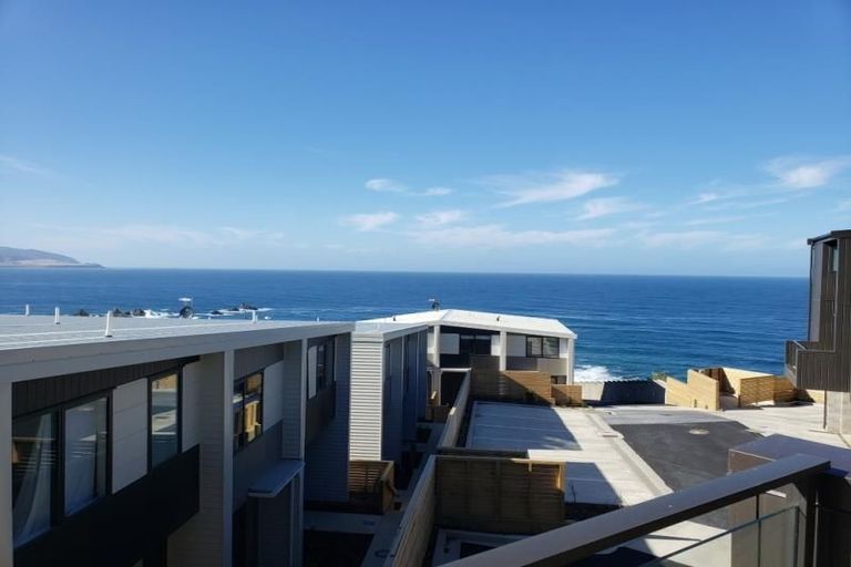 Photo of property in 12/52 High Street, Island Bay, Wellington, 6023