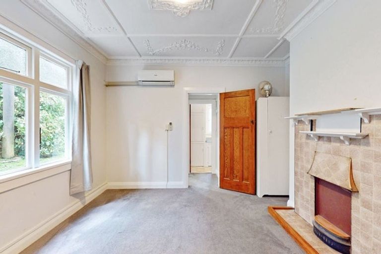 Photo of property in 132-136 Washington Avenue, Brooklyn, Wellington, 6021