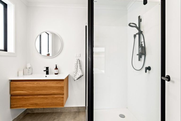 Photo of property in 27 Kuini Place, Motueka, 7120