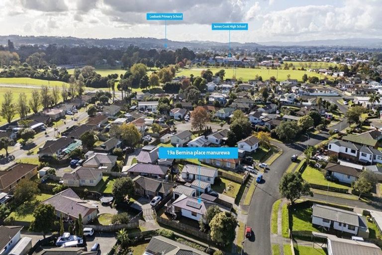 Photo of property in 1/19 Bernina Place, Weymouth, Auckland, 2103