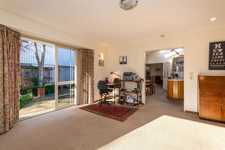 Photo of property in 33a Sabys Road, Halswell, Christchurch, 8025