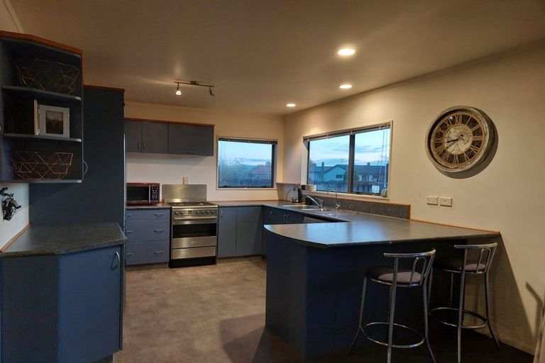 Photo of property in 20 Madgwick Place, Ngatea, 3503