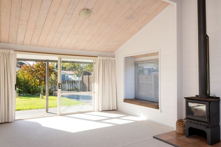 Photo of property in 340 Clifton Road, Te Awanga, 4102