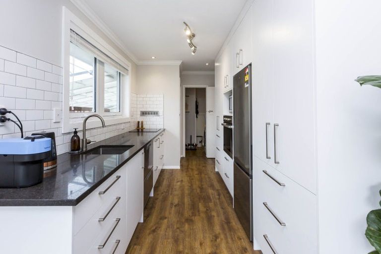 Photo of property in 46 Holdsworth Avenue, Trentham, Upper Hutt, 5018