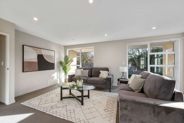 Photo of property in 303b Woodham Road, Linwood, Christchurch, 8062