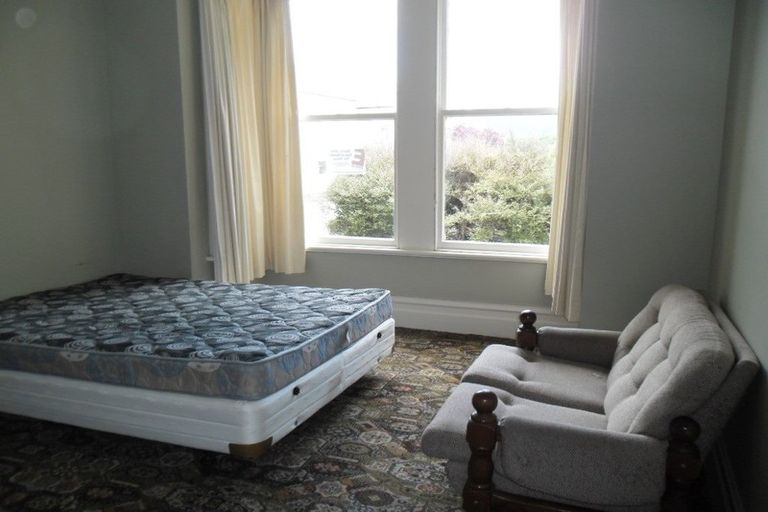 Photo of property in 100 Queen Street, North Dunedin, Dunedin, 9016