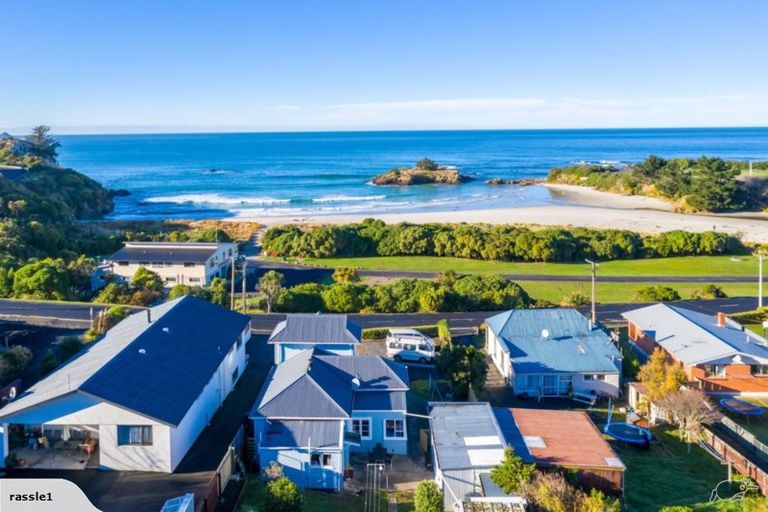 Photo of property in 992 Brighton Road, Brighton, Dunedin, 9035