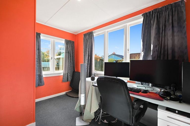 Photo of property in 12 Rata Street, Maeroa, Hamilton, 3200