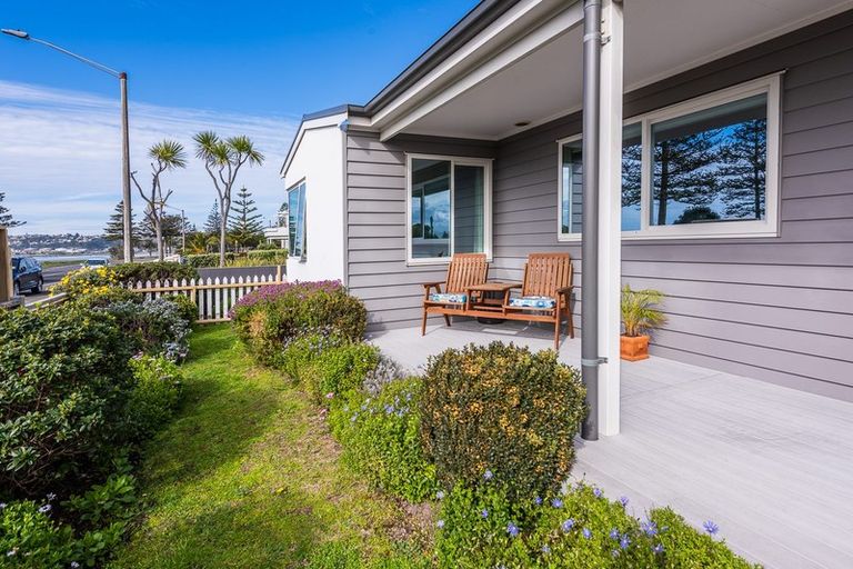 Photo of property in 16 Ferguson Avenue, Westshore, Napier, 4110