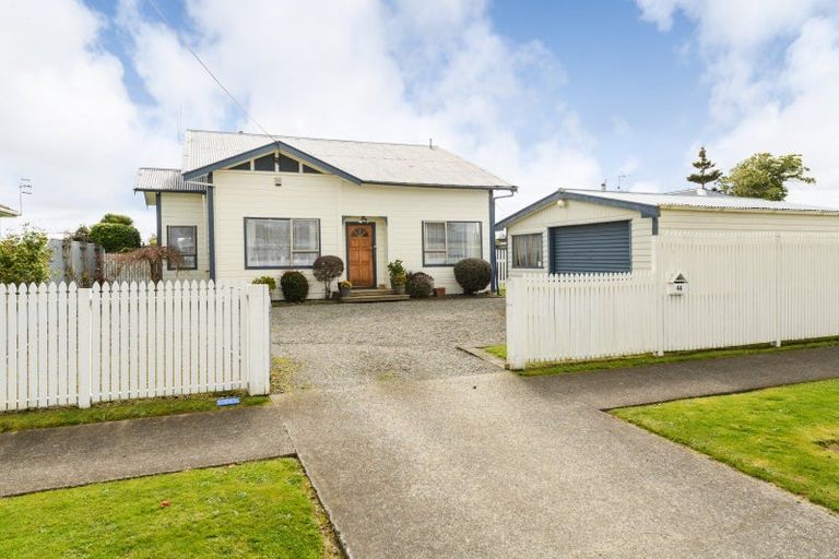 Photo of property in 44 Monmouth Street, Feilding, 4702