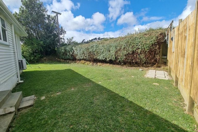 Photo of property in 41 Hindmarsh Street, Johnsonville, Wellington, 6037
