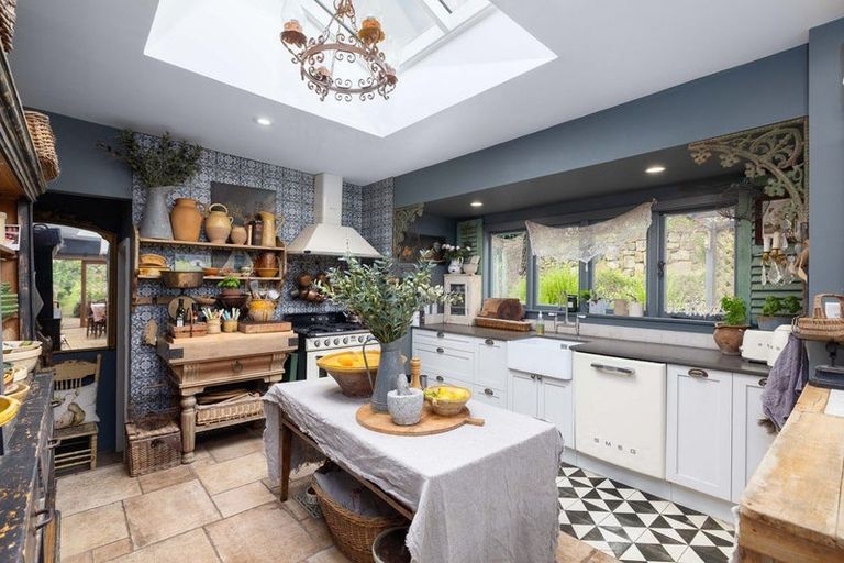 Photo of property in 33 Sandy Beach Road, Governors Bay, Lyttelton, 8971