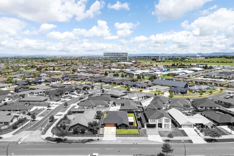 Photo of property in 19 Kimbrae Drive, Rototuna North, Hamilton, 3210