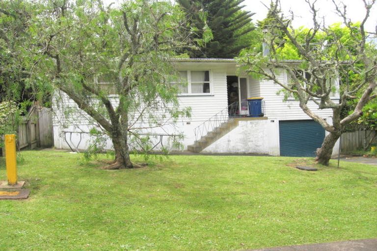 Photo of property in 1/14 Halberg Street, Glenfield, Auckland, 0629