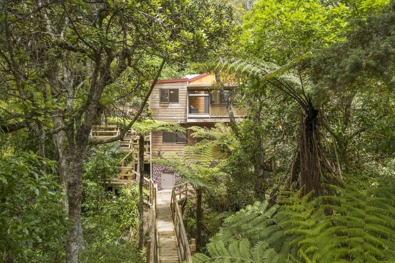 Photo of property in 185 Maraetai Drive, Maraetai, Auckland, 2018