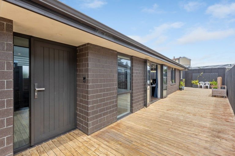 Photo of property in 8a Cutfield Street, Inglewood, 4330