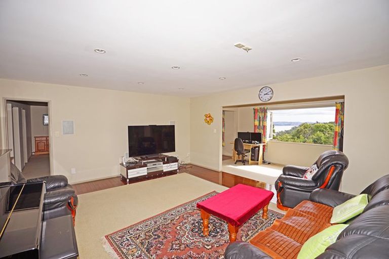 Photo of property in 17d Balmain Road, Birkenhead, Auckland, 0626