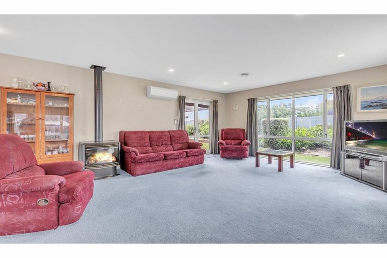 Photo of property in 65a Bush Street, Rangiora, 7400