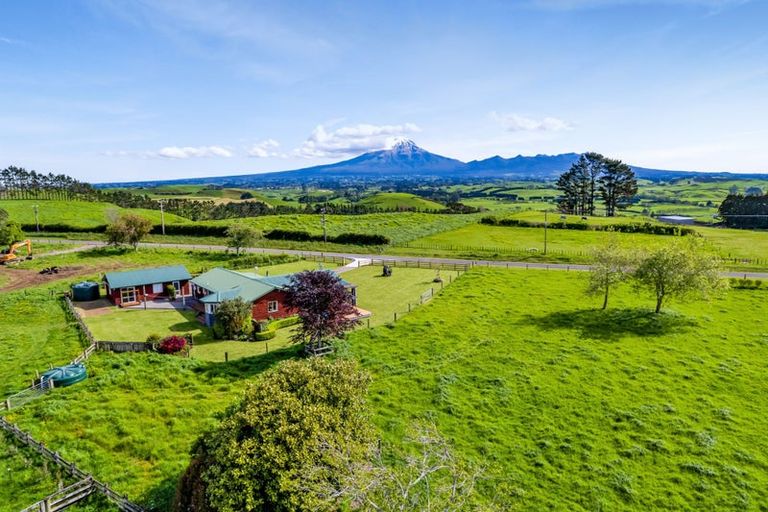 Photo of property in 615 Wortley Road, Waiongana, Inglewood, 4389